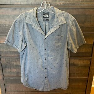 The North Face Men’s Short Sleeve Button Down sz M